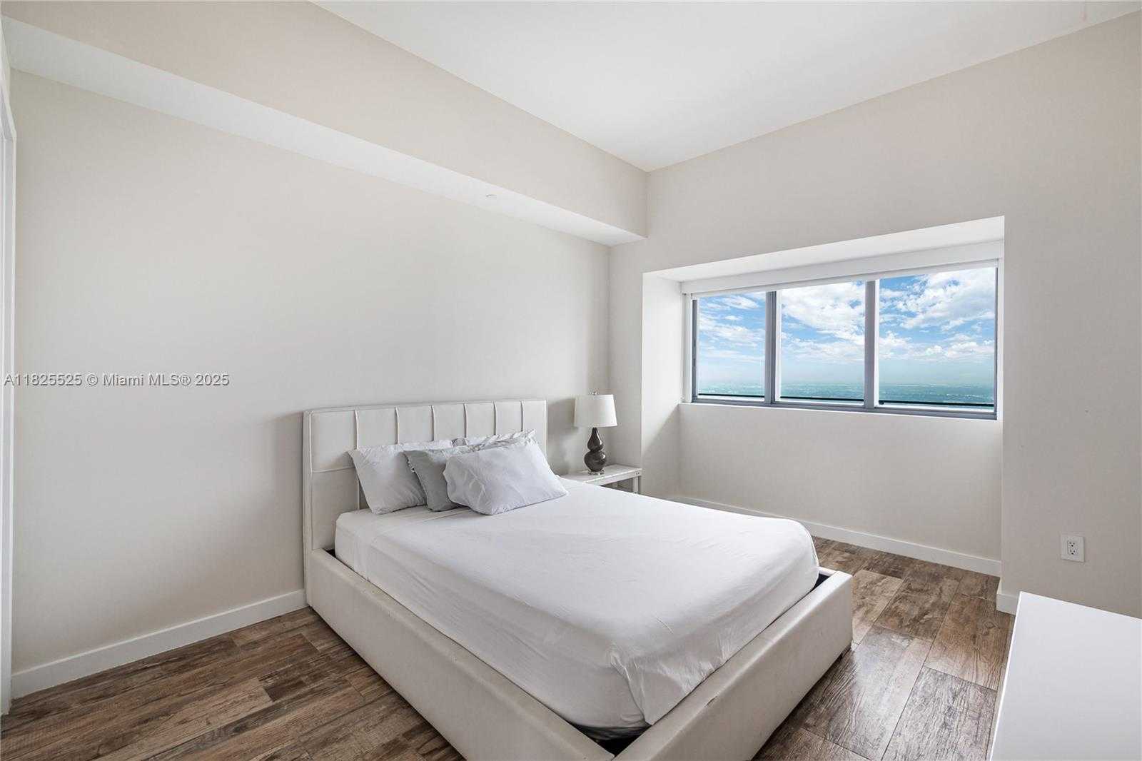 Small Image of 650 NORTH EAST 32ND ST #PH5003, Miami Number 30