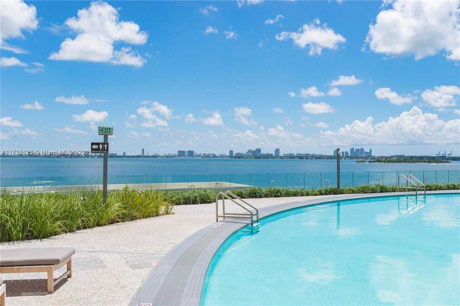 Small Image of 650 NORTH EAST 32ND ST #PH5003, Miami Number 37
