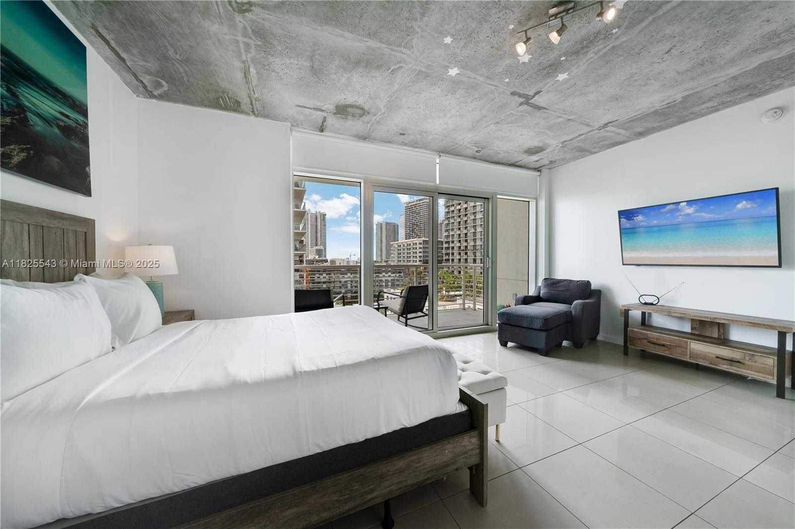 Small Image of 3250 NORTH EAST 1ST AVE #1016, Miami Number 14