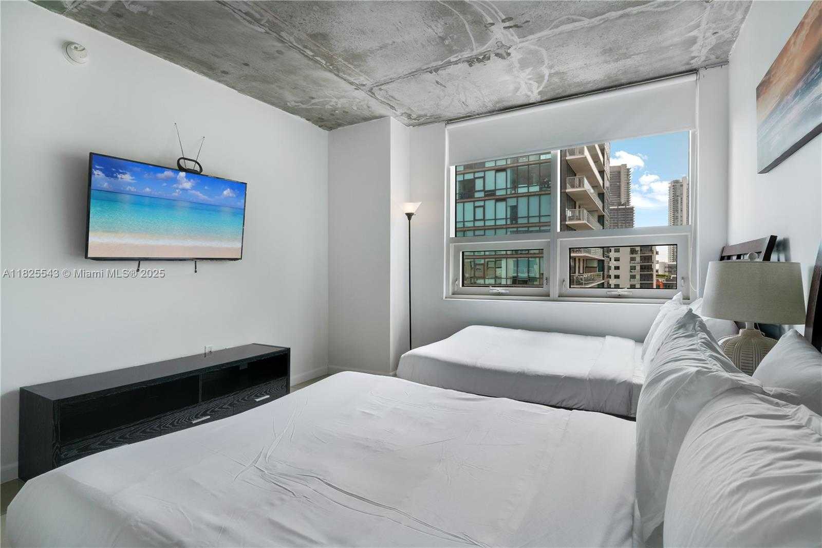 Small Image of 3250 NORTH EAST 1ST AVE #1016, Miami Number 19