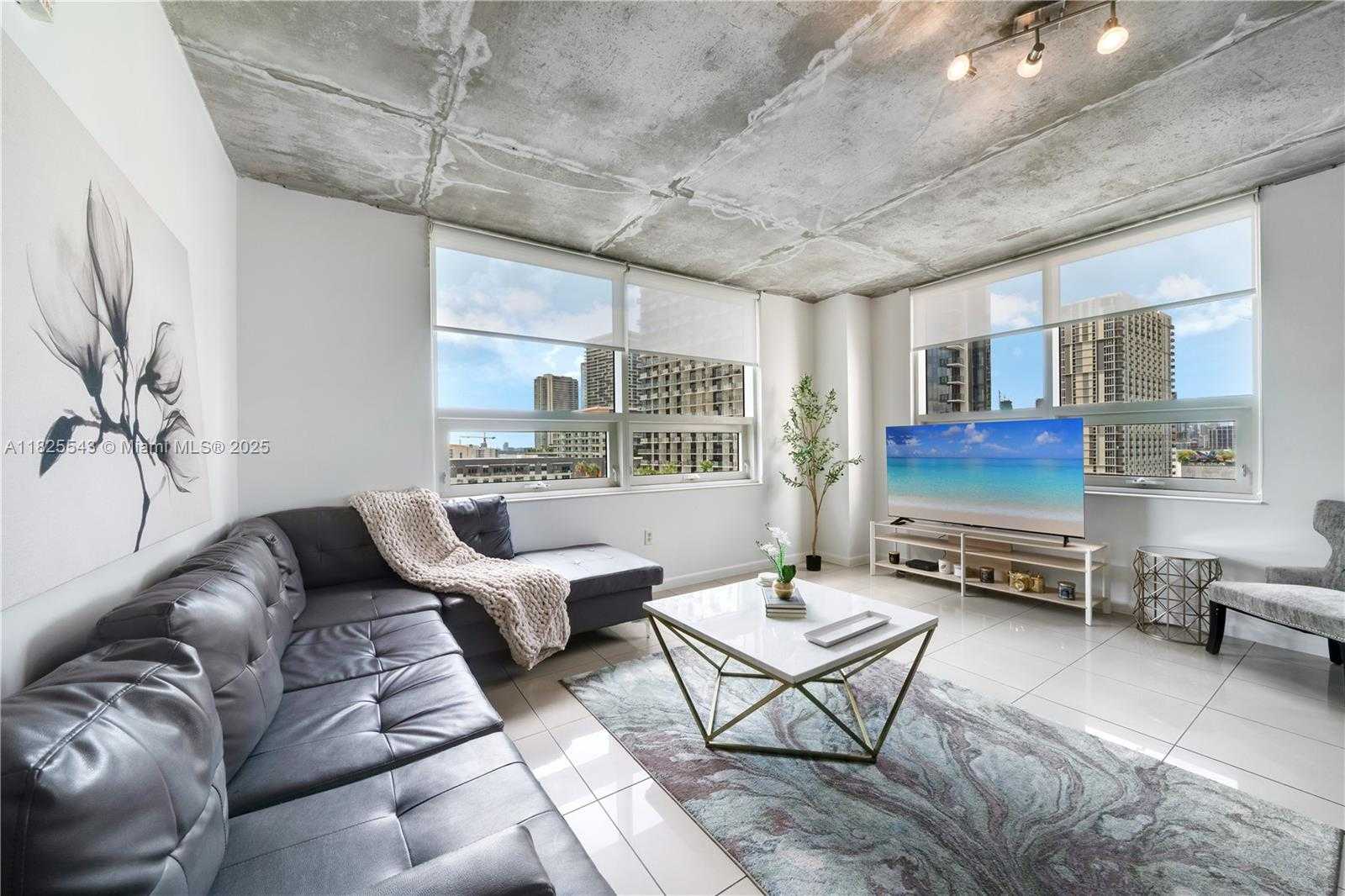 Small Image of 3250 NORTH EAST 1ST AVE #1016, Miami Number 4
