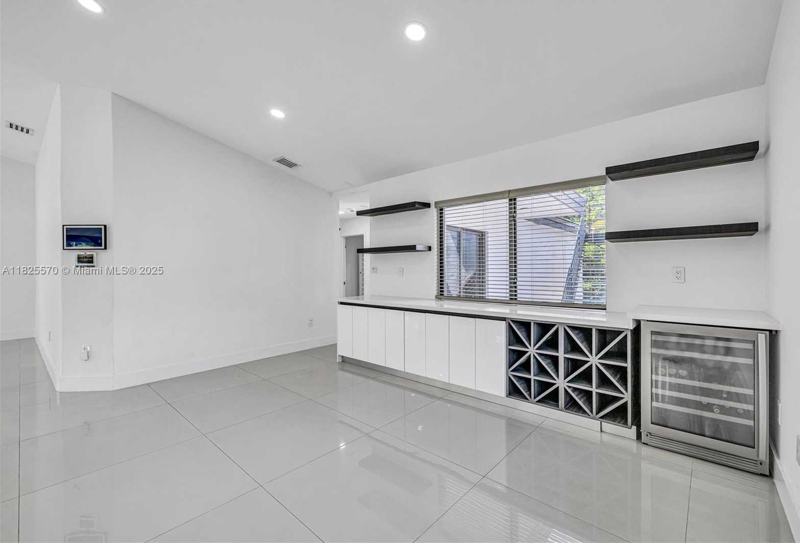 Small Image of 1205 WALLACE ST, Coral Gables Number 22