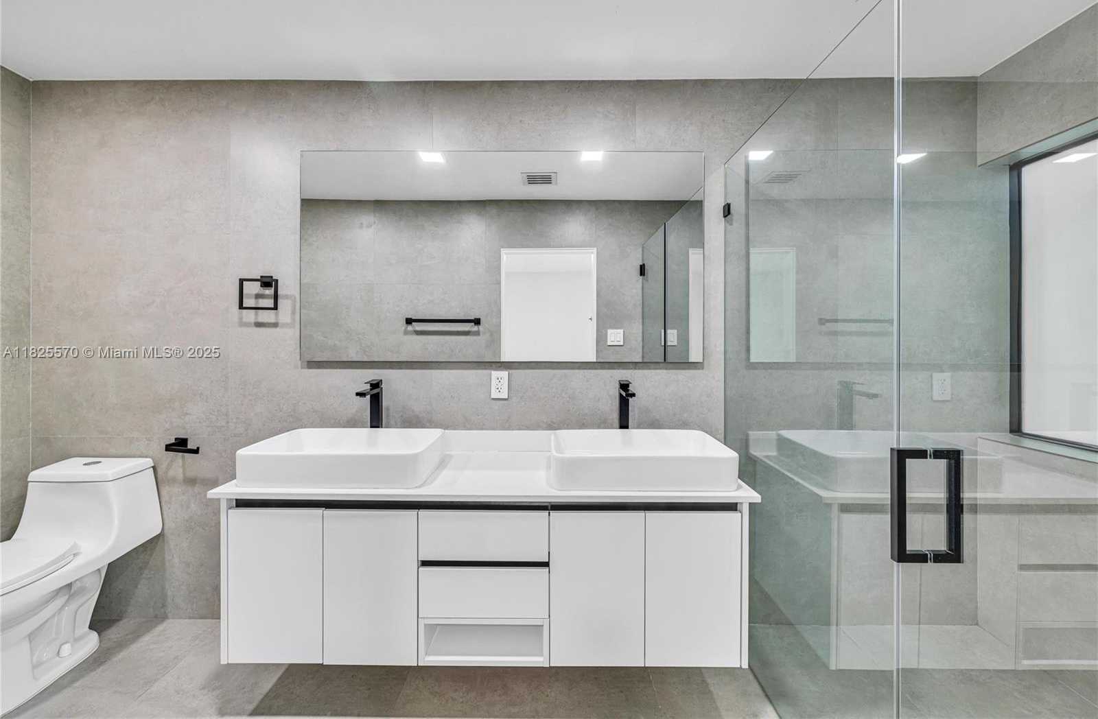 Small Image of 1205 WALLACE ST, Coral Gables Number 30