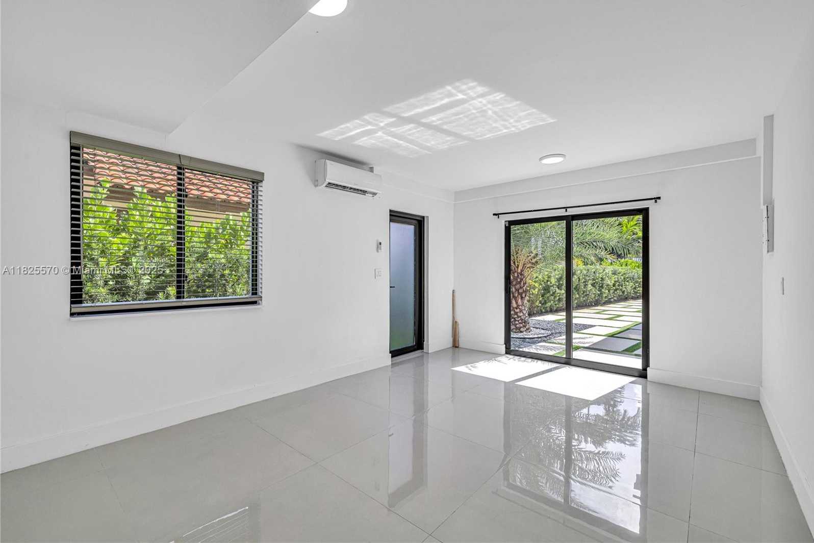 Small Image of 1205 WALLACE ST, Coral Gables Number 40