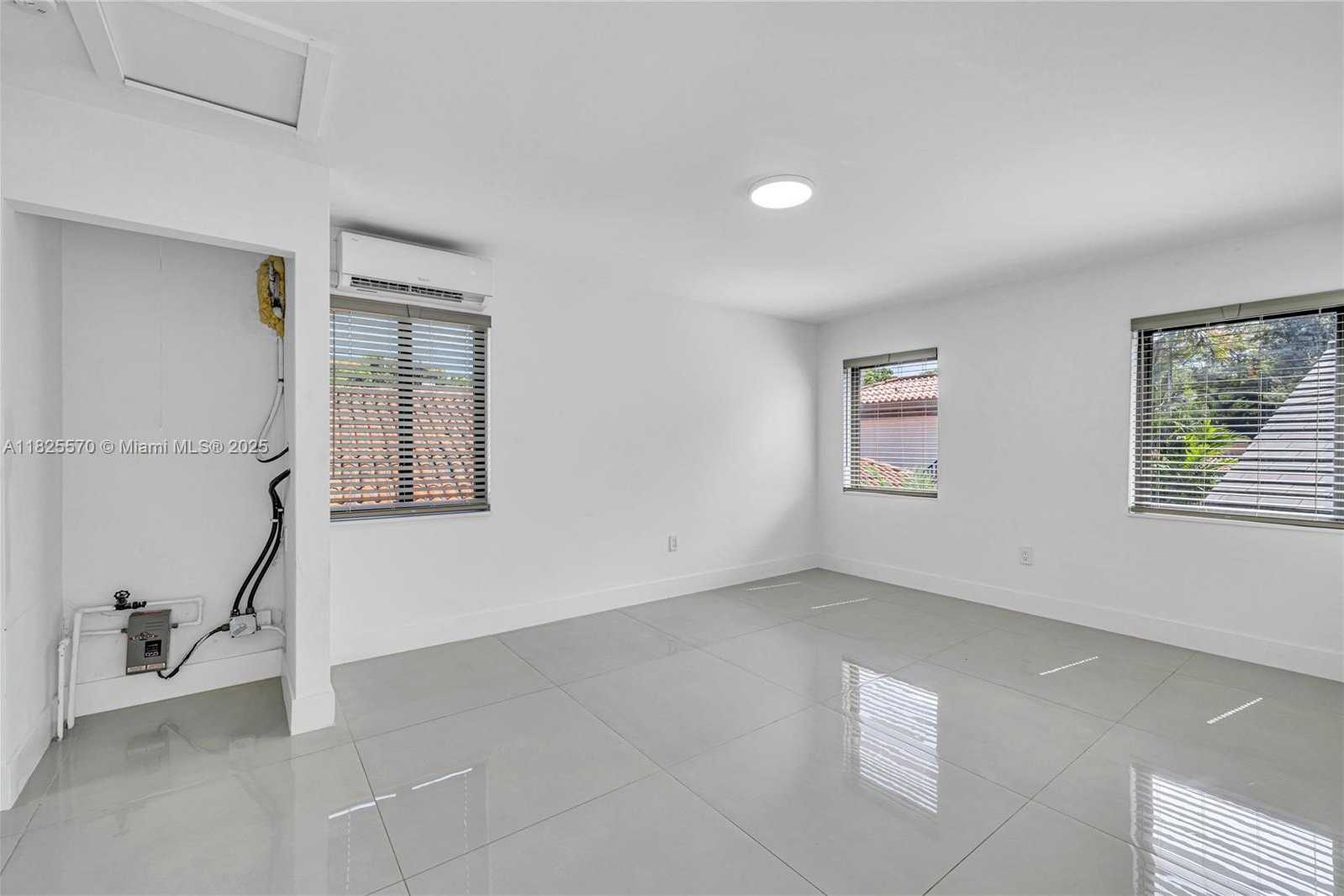Small Image of 1205 WALLACE ST, Coral Gables Number 43