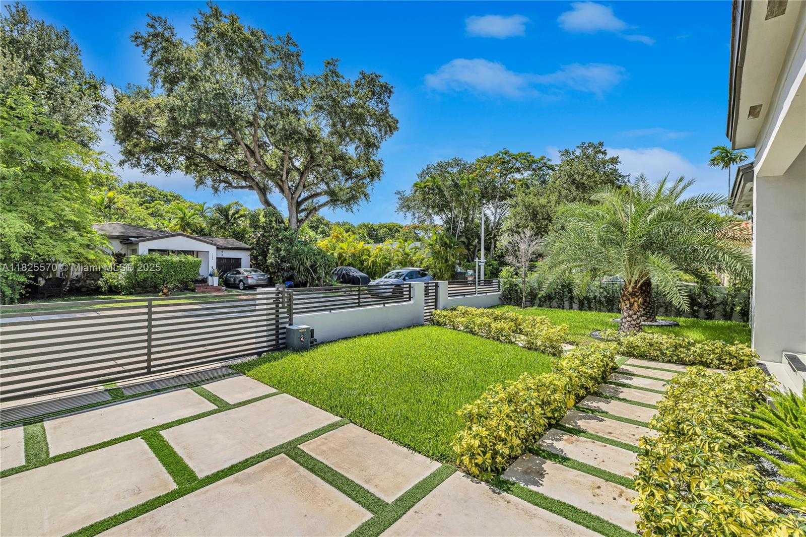 Small Image of 1205 WALLACE ST, Coral Gables Number 5