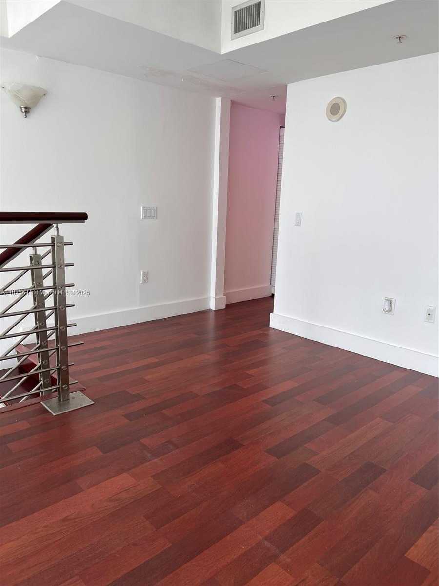 Small Image of 41 SOUTH EAST 5TH ST #2003, Miami Number 8