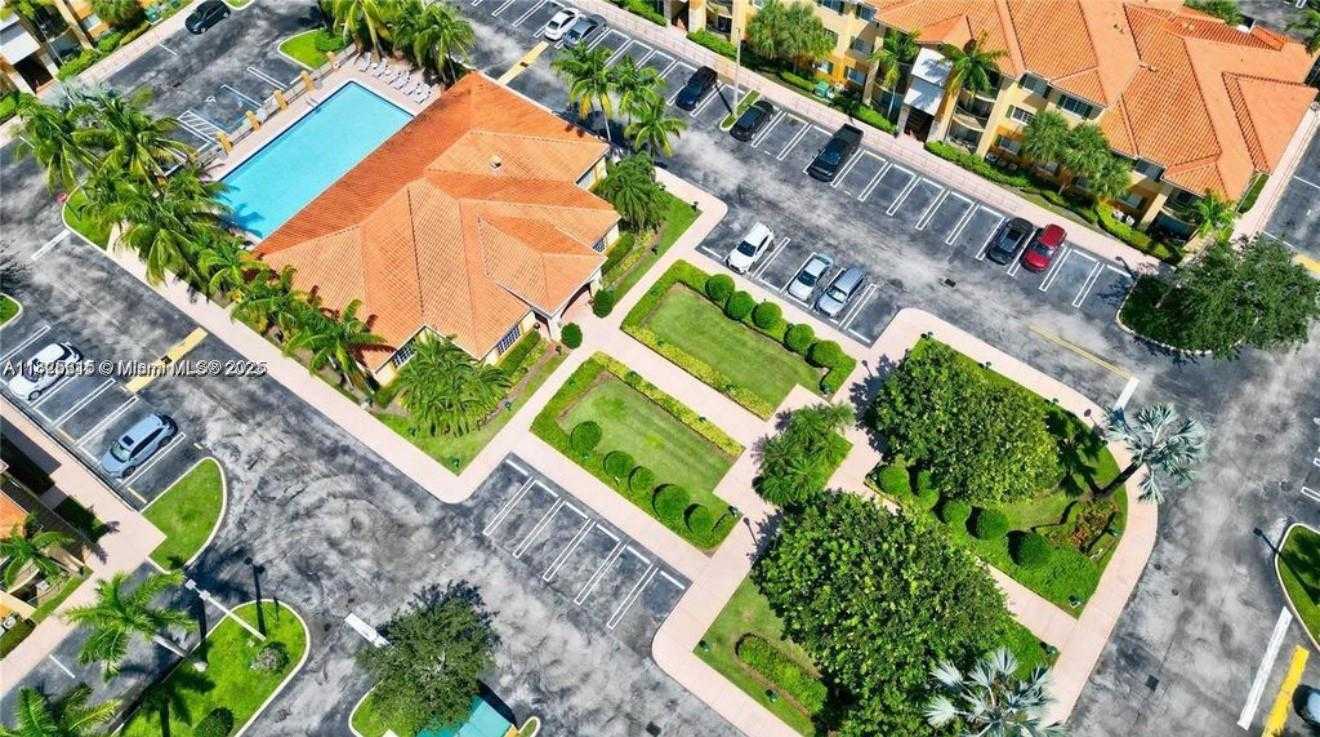 Small Image of 7230 NORTH WEST 114TH AVE #105, Doral Number 11