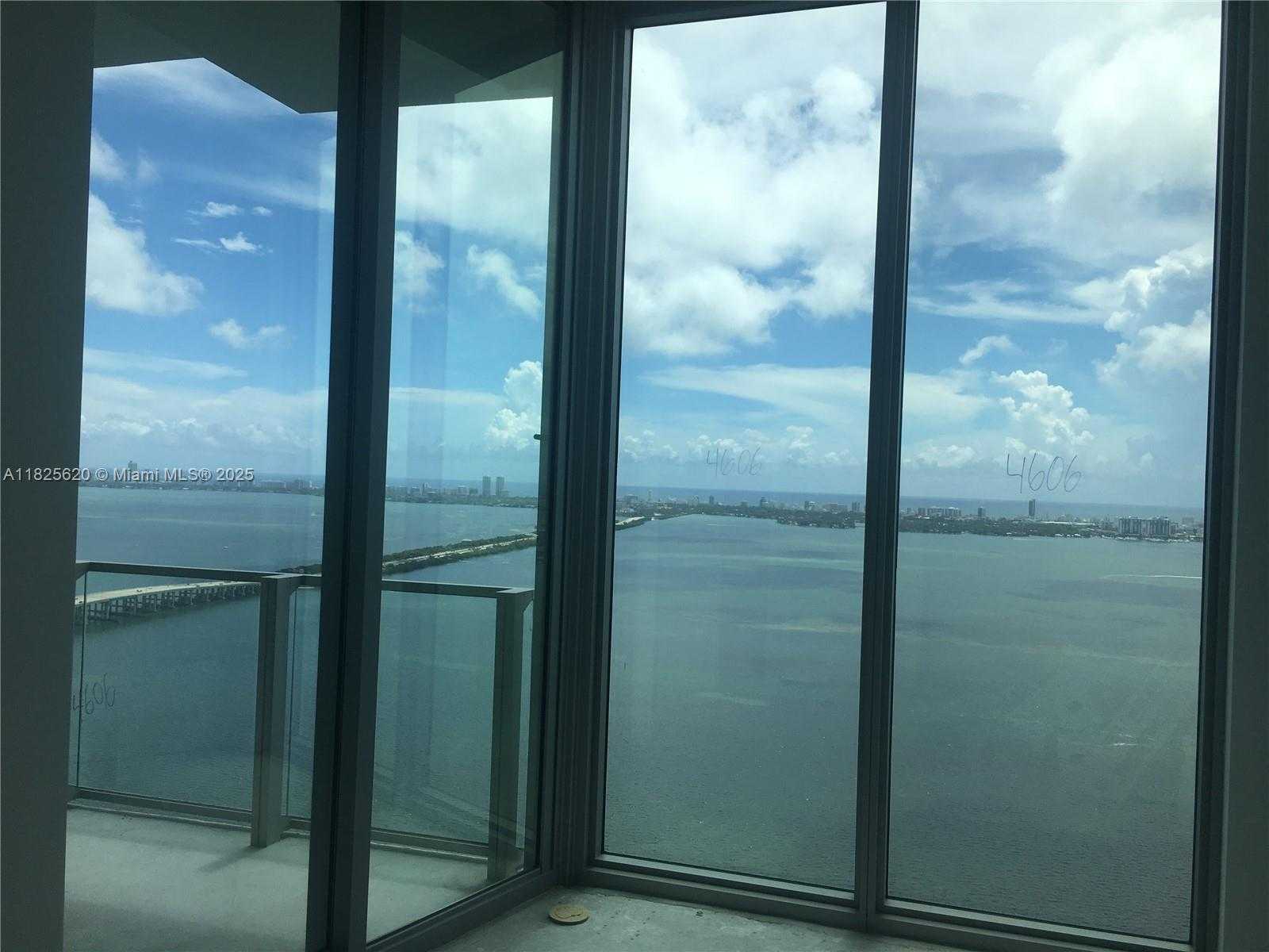 Small Image of 2900 NORTH EAST 7 AV #PH4606, Miami Number 3