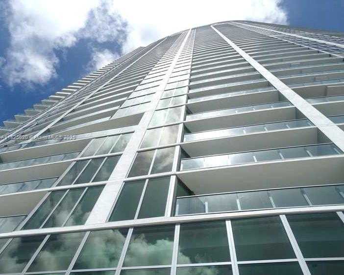 Small Image of 2900 NORTH EAST 7 AV #PH4606, Miami Number 5