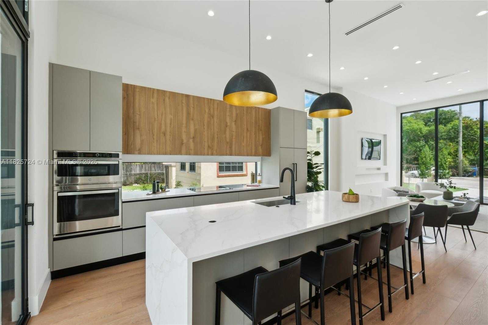Small Image of 424 NORTH WEST 43RD ST #1, Miami Number 10
