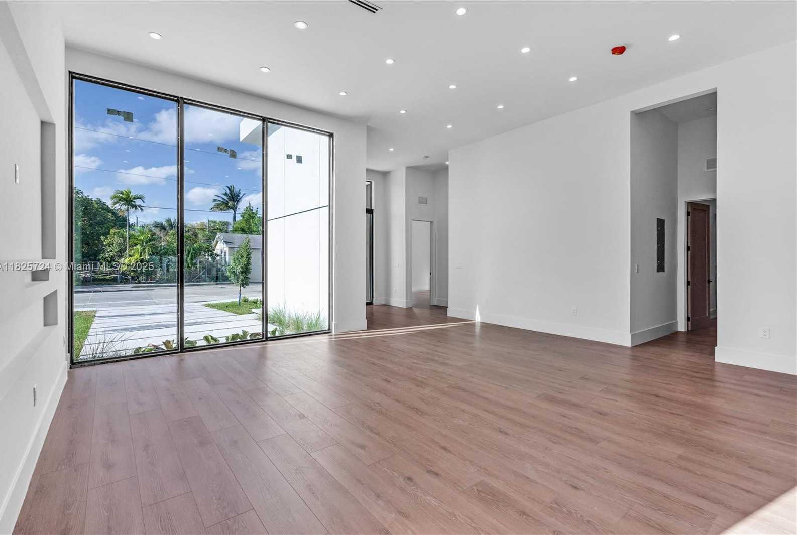 Small Image of 424 NORTH WEST 43RD ST #1, Miami Number 39