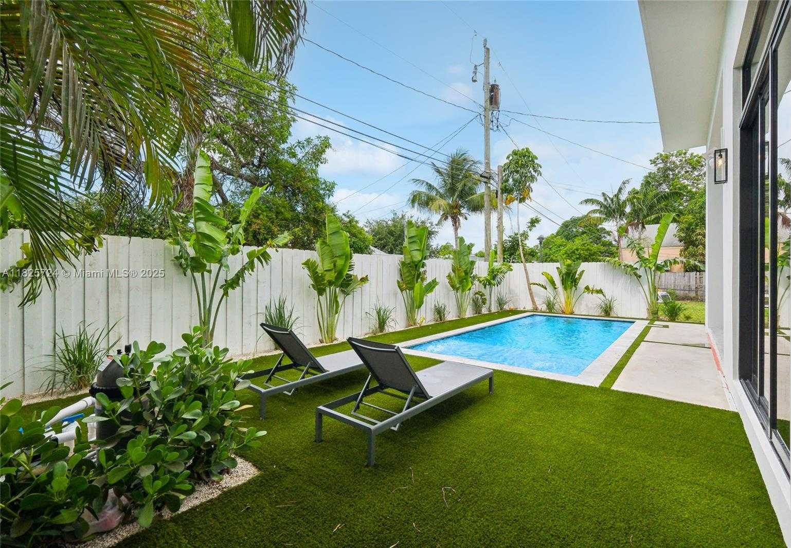 Small Image of 424 NORTH WEST 43RD ST #1, Miami Number 43