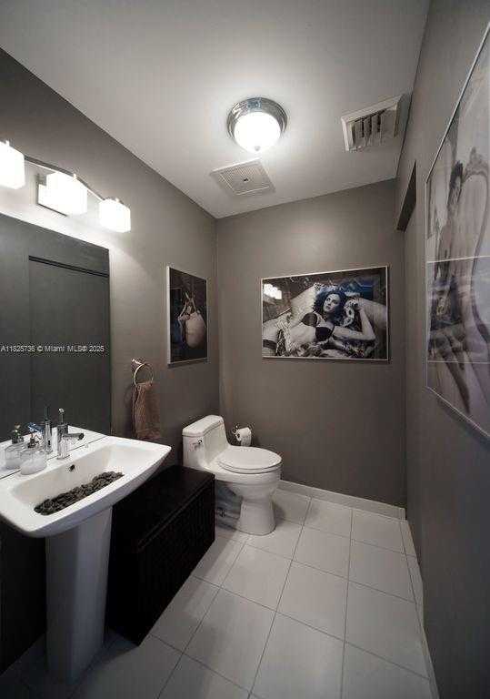 Small Image of 3470 EAST COAST AVE #H2603, Miami Number 8