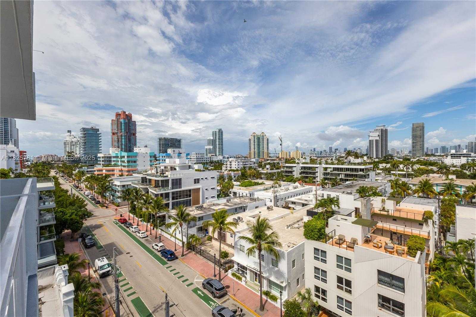 Small Image of 345 OCEAN DR #904, Miami Beach Number 21