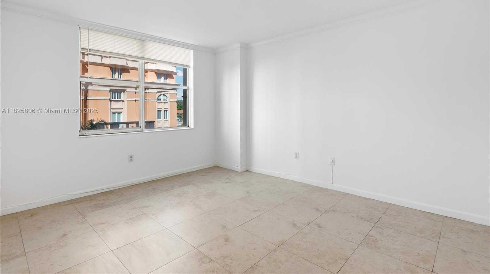 Small Image of 625 BILTMORE WAY #306, Coral Gables Number 14