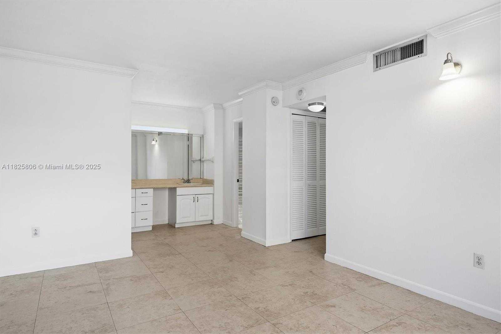Small Image of 625 BILTMORE WAY #306, Coral Gables Number 15