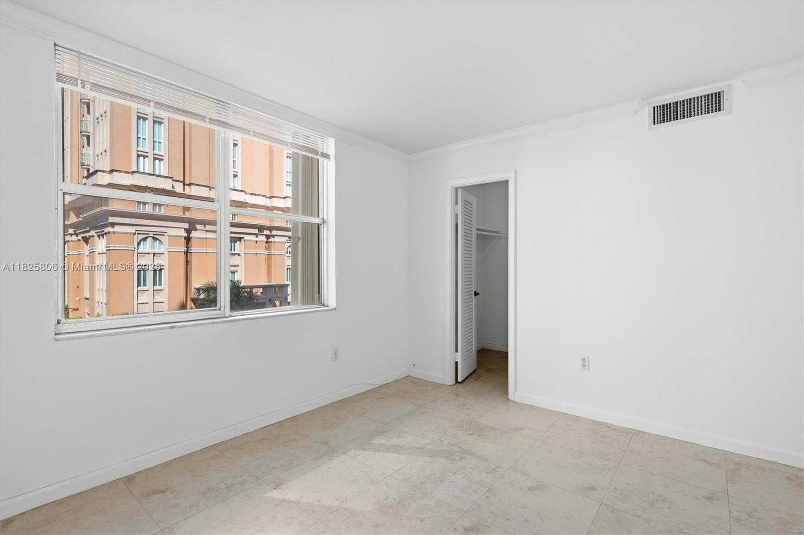 Small Image of 625 BILTMORE WAY #306, Coral Gables Number 23