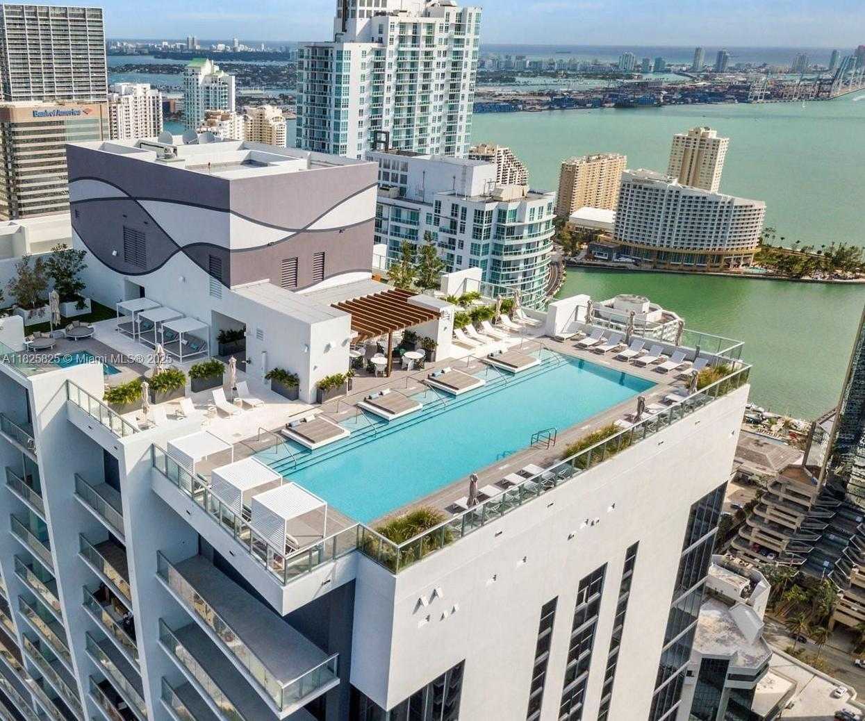 Small Image of Miami Number 22