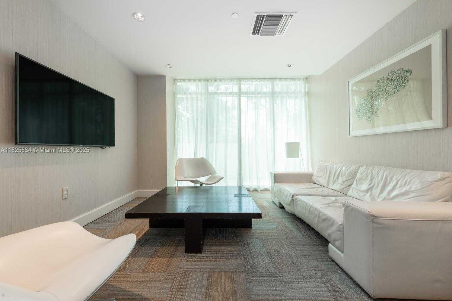 Small Image of 951 BRICKELL AVE #2506, Miami Number 17