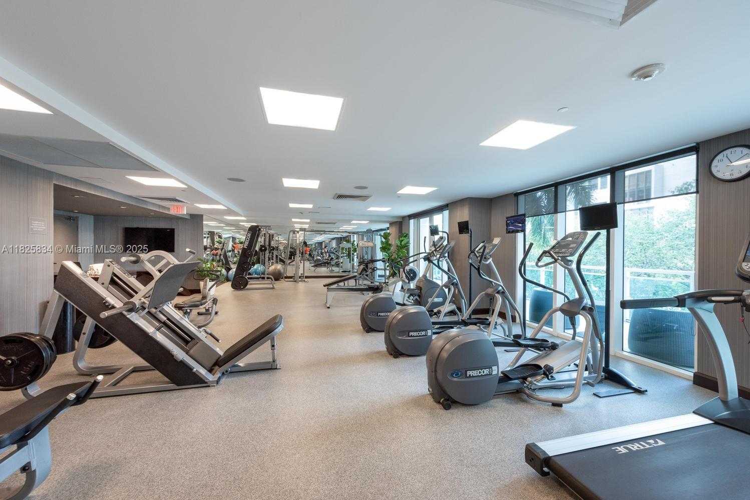 Small Image of 951 BRICKELL AVE #2506, Miami Number 18