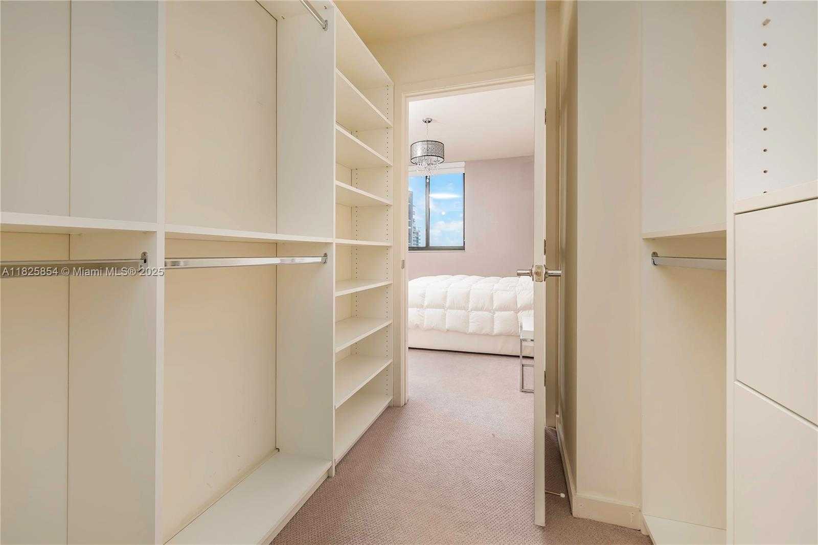 Small Image of 999 SOUTH WEST 1ST AVE #1712, Miami Number 14