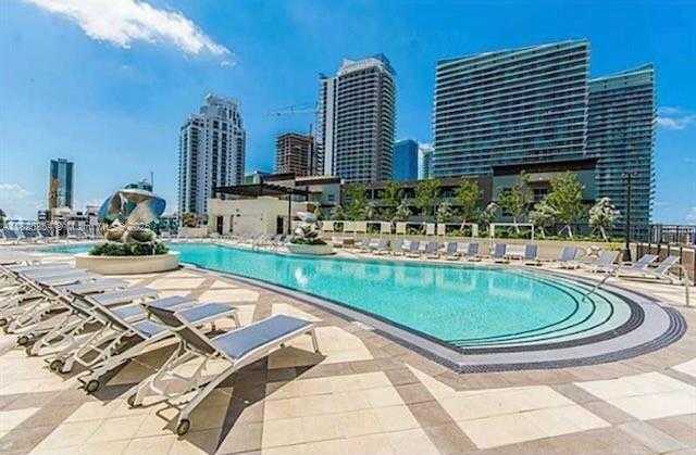 Small Image of 999 SOUTH WEST 1ST AVE #1712, Miami Number 22