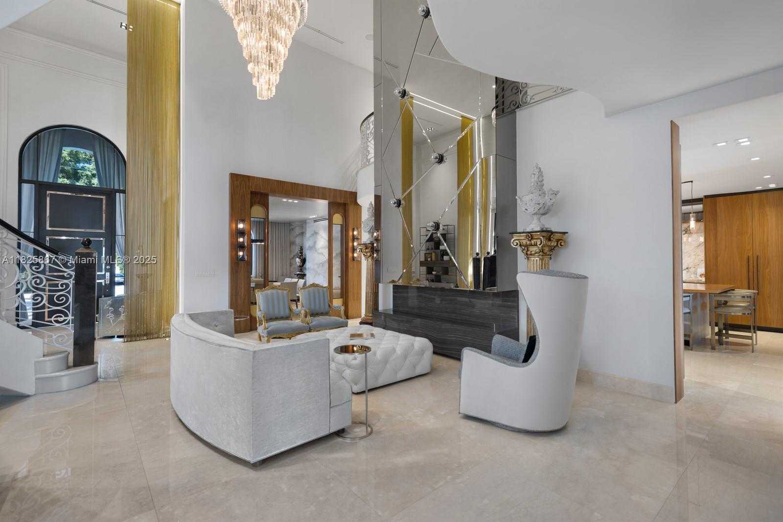 Small Image of 176 SOUTH HIBISCUS DR, Miami Beach Number 12