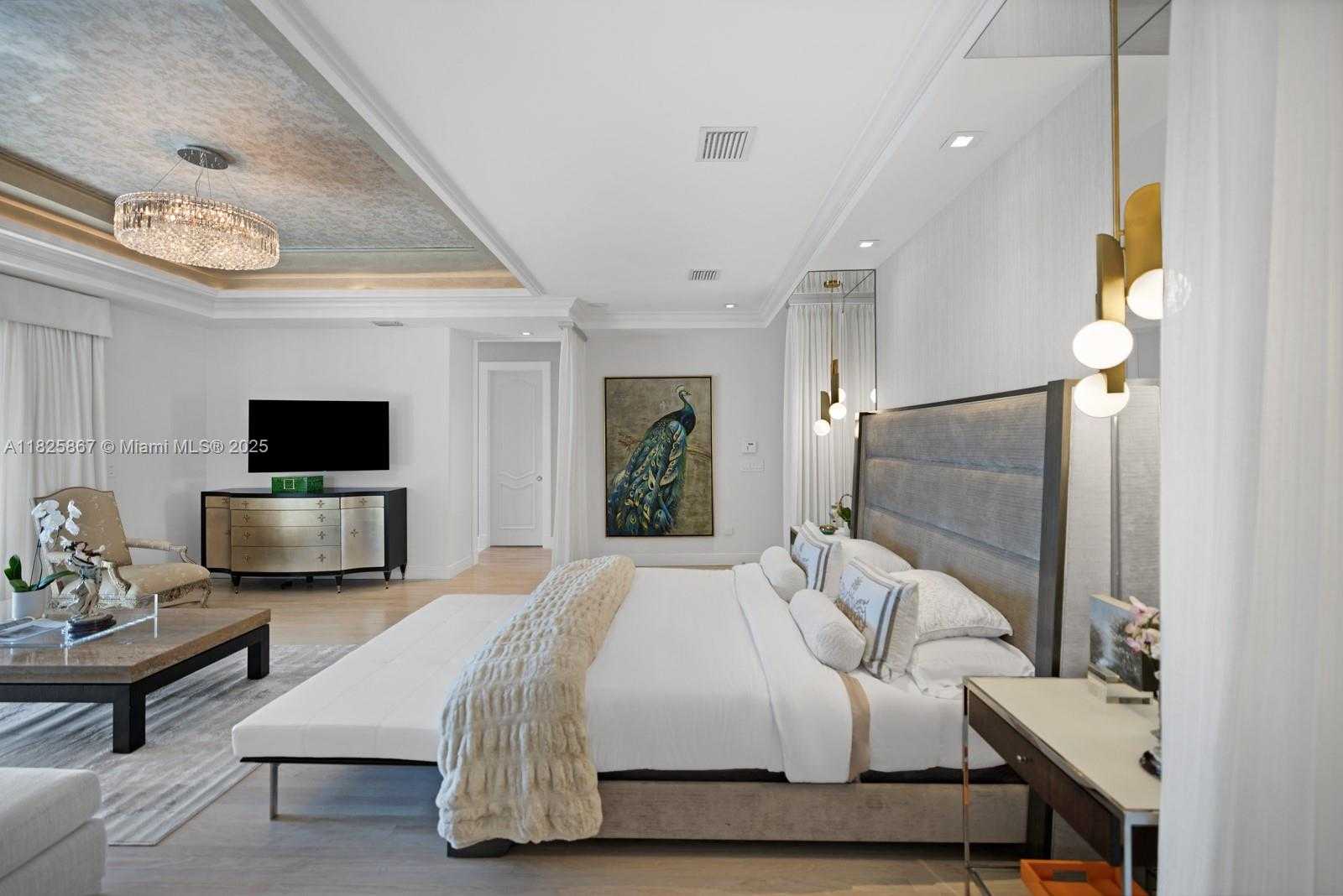 Small Image of 176 SOUTH HIBISCUS DR, Miami Beach Number 23
