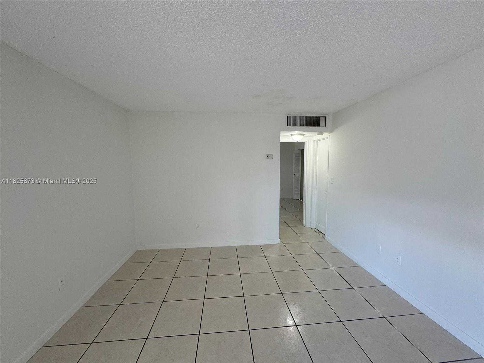 Small Image of 4440 NORTH WEST 79TH AVE #2F, Doral Number 10