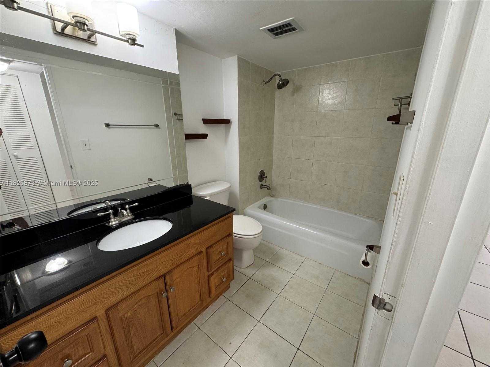 Small Image of 4440 NORTH WEST 79TH AVE #2F, Doral Number 23