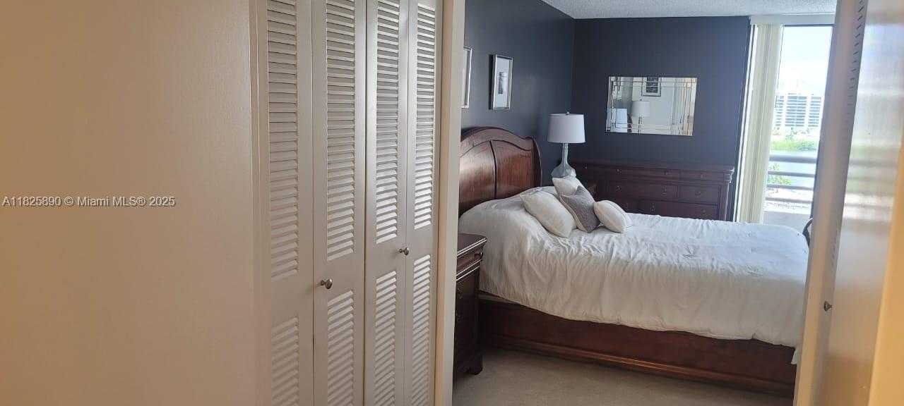Small Image of 3300 NORTH EAST 191ST ST #1518, Aventura Number 12