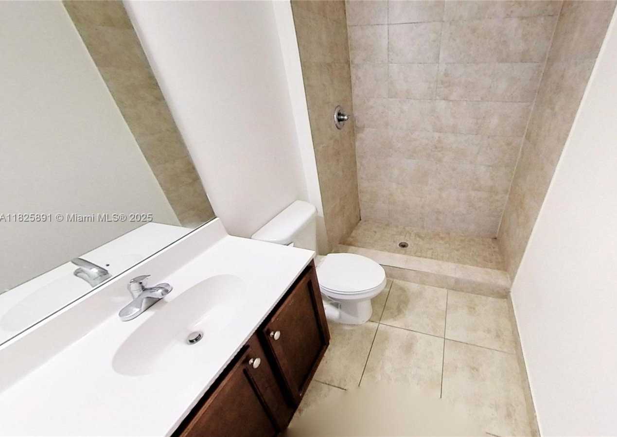 Small Image of 260 NORTH WEST 109TH AVE #214, Miami Number 3