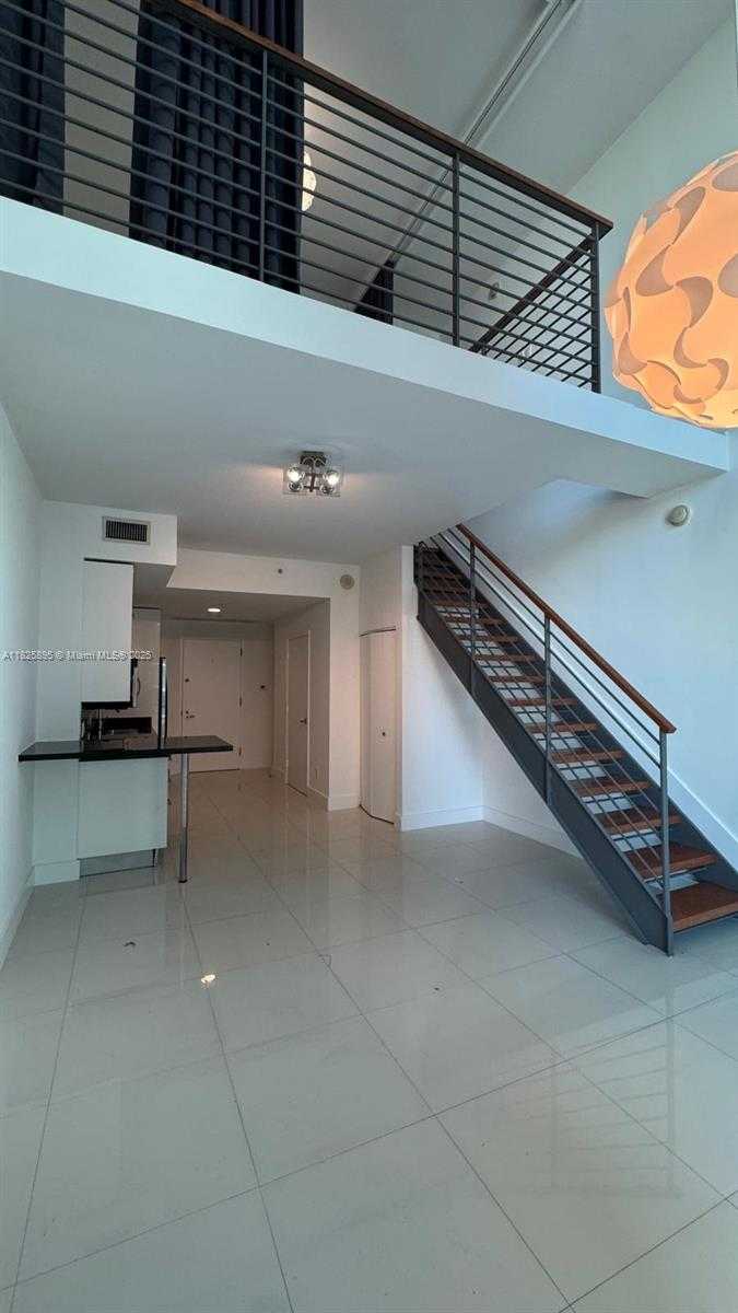 Imagen de Pequeño Objeto