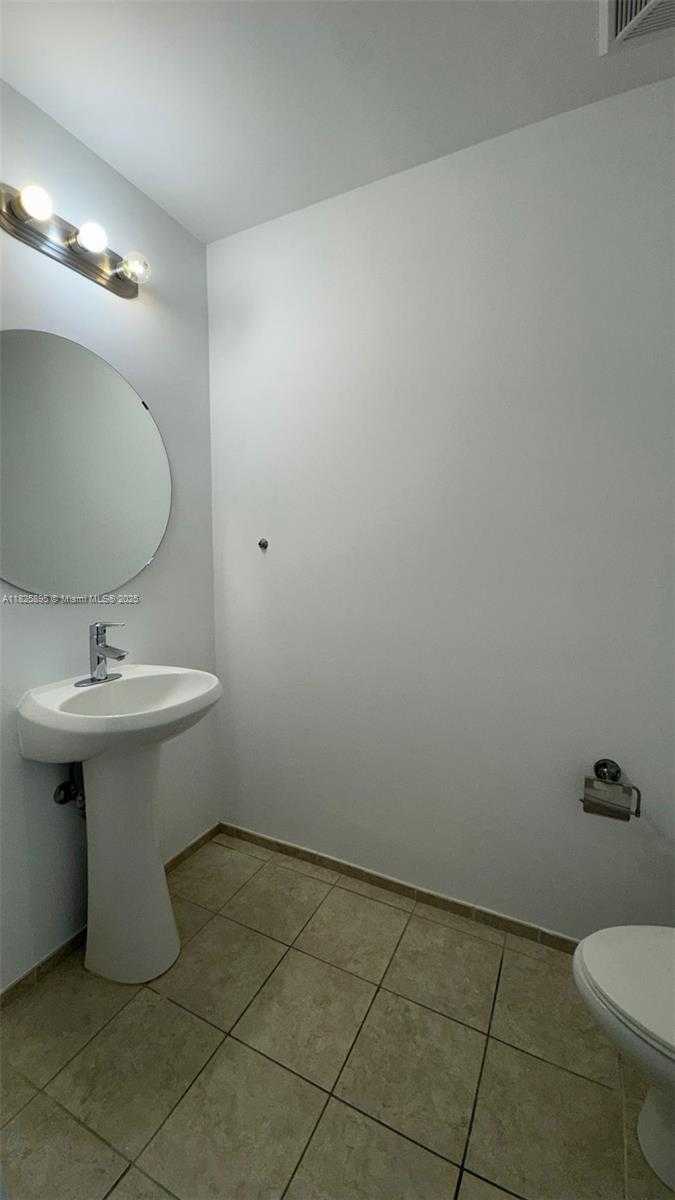 Imagen de Pequeño Objeto