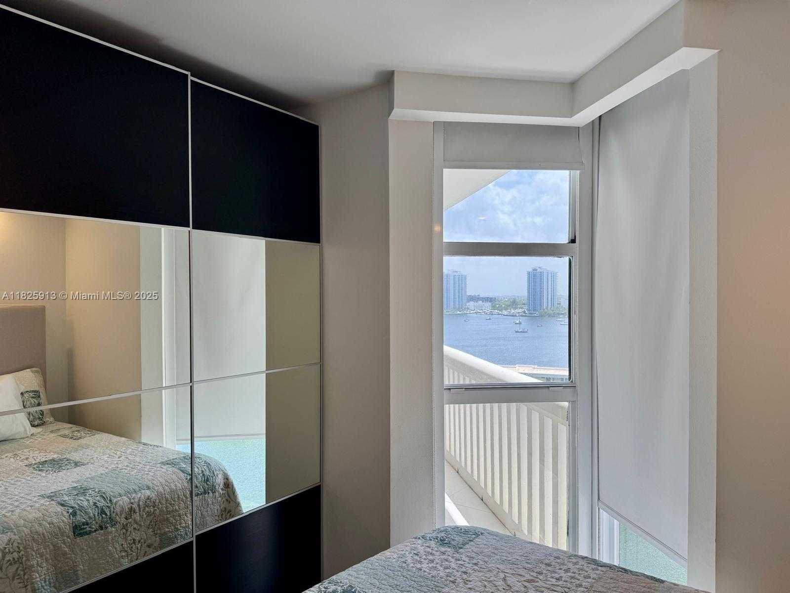 Small Image of 1000 ISLAND BLVD #1410, Aventura Number 13