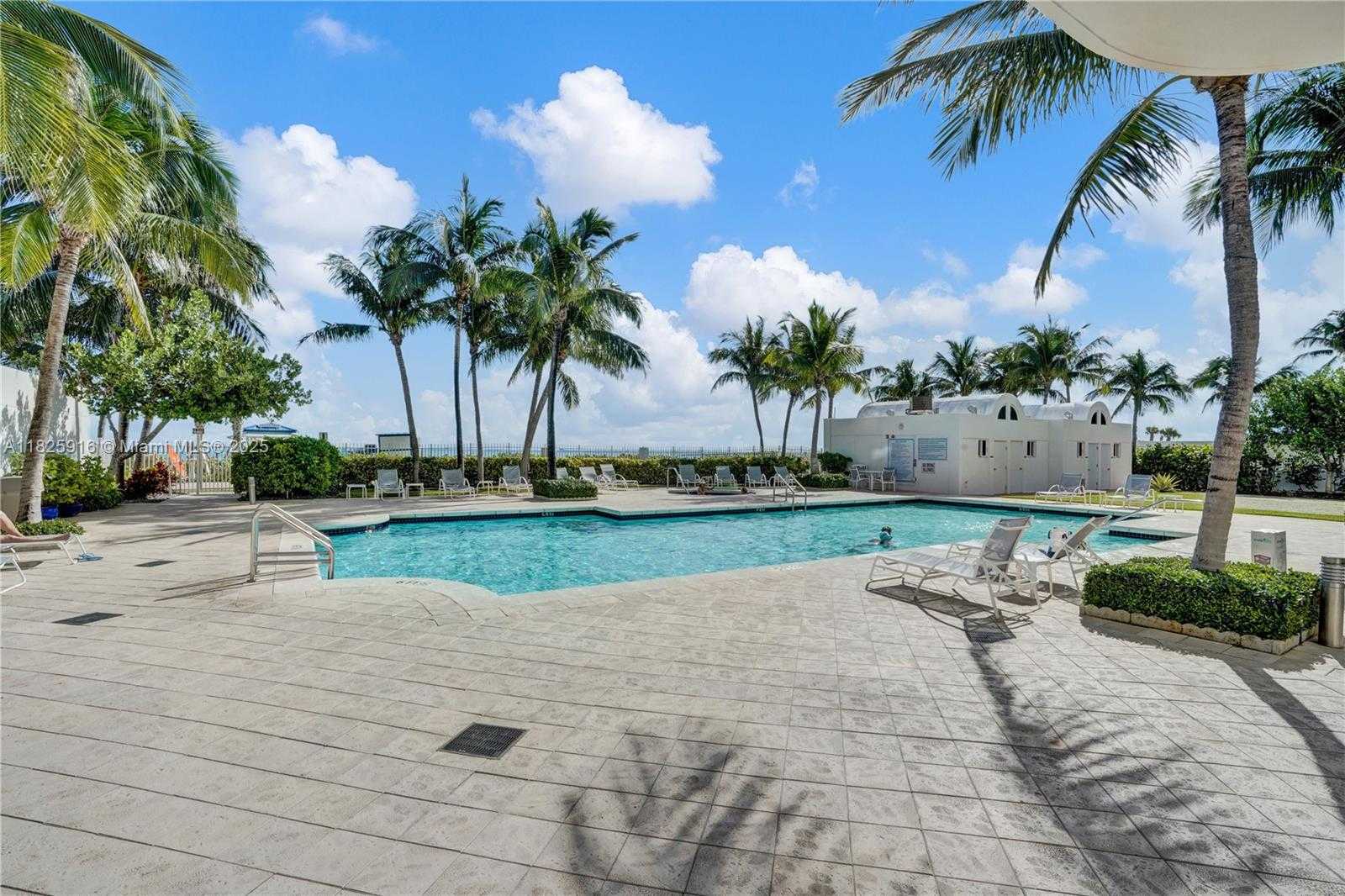 Small Image of 6365 COLLINS AVE #2207, Miami Beach Number 50