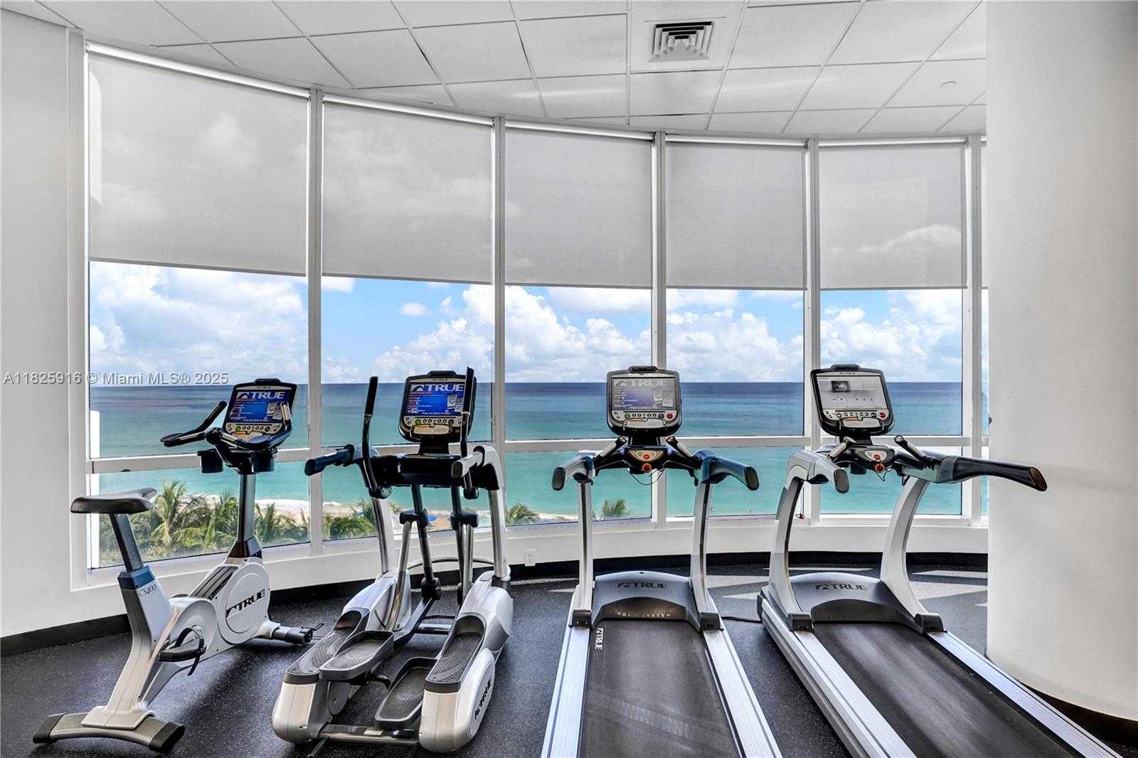 Small Image of 6365 COLLINS AVE #2207, Miami Beach Number 53