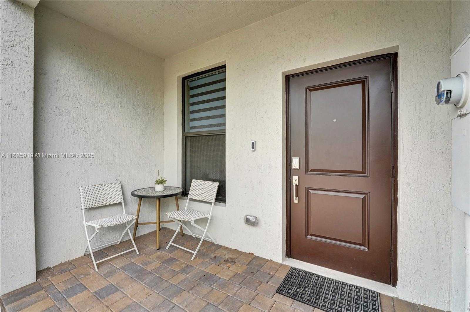 Small Image of 242 SOUTH WEST 159TH LN, Pembroke Pines Number 24