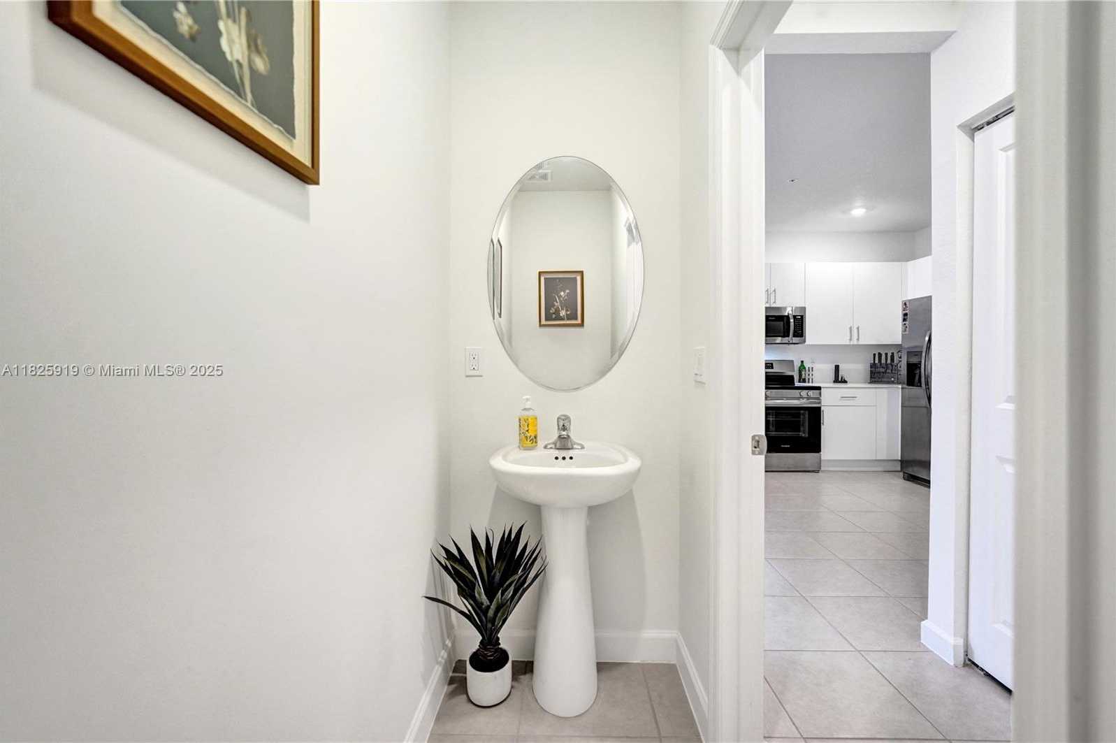 Small Image of 242 SOUTH WEST 159TH LN, Pembroke Pines Number 40