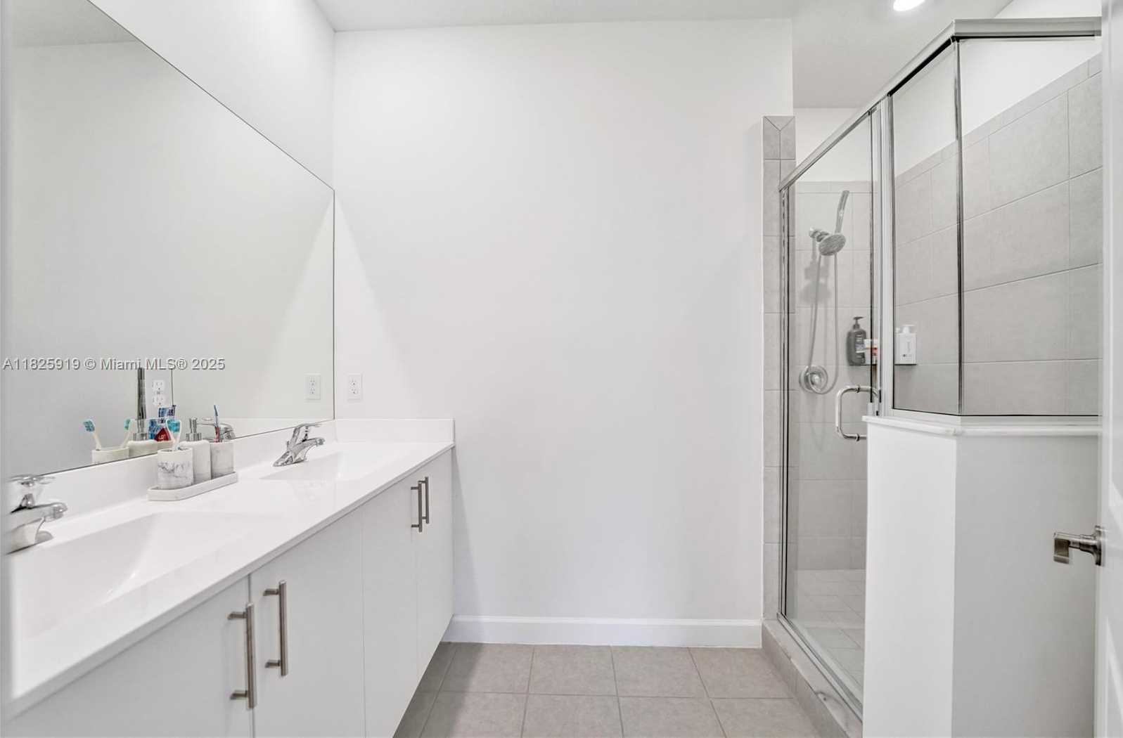 Small Image of 242 SOUTH WEST 159TH LN, Pembroke Pines Number 50