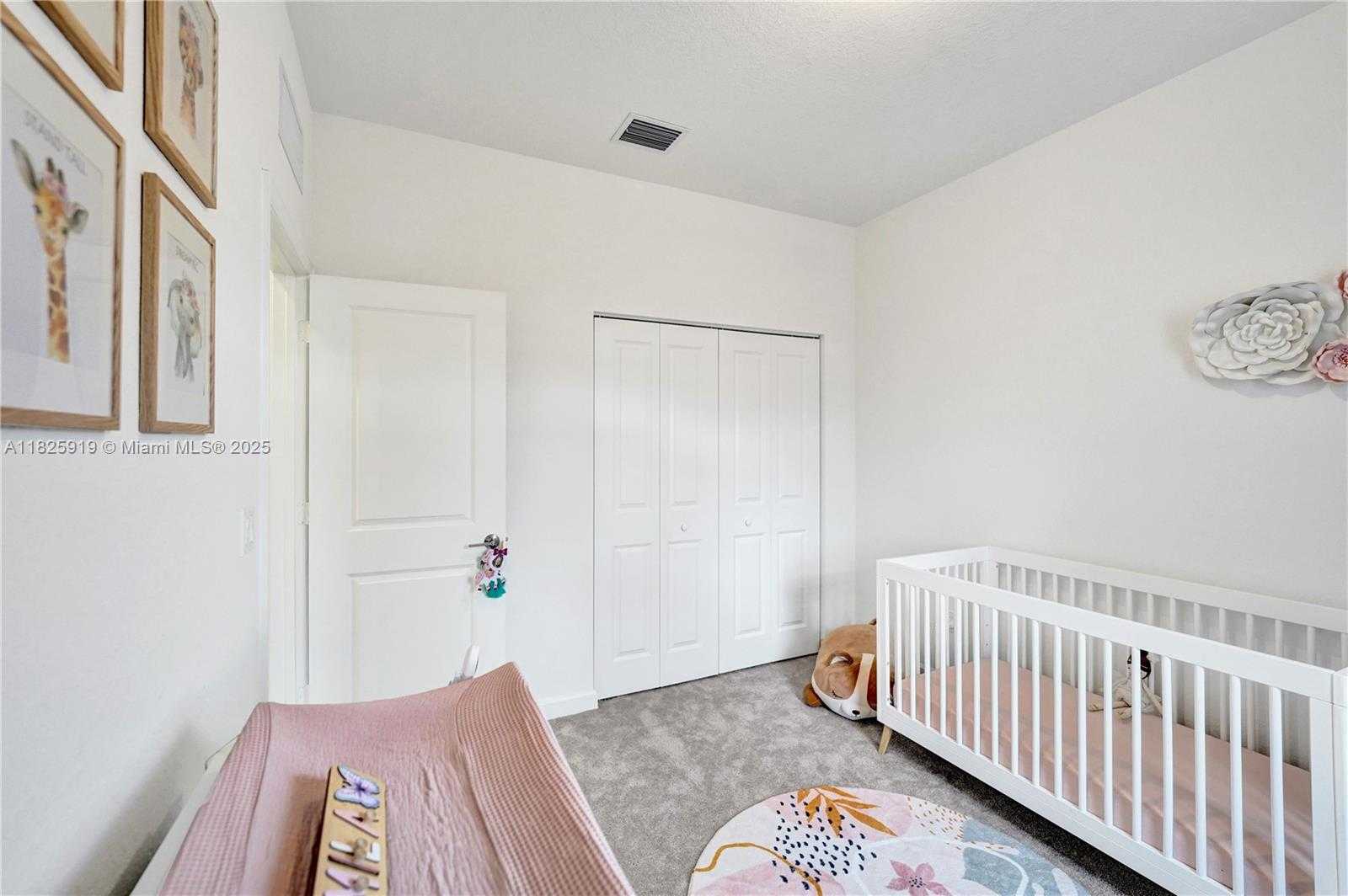 Small Image of 242 SOUTH WEST 159TH LN, Pembroke Pines Number 56