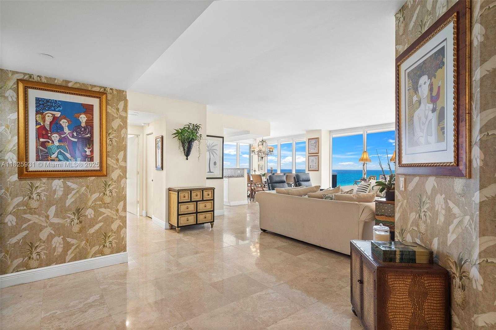 Small Image of 4775 COLLINS AVE #1203, Miami Beach Number 12