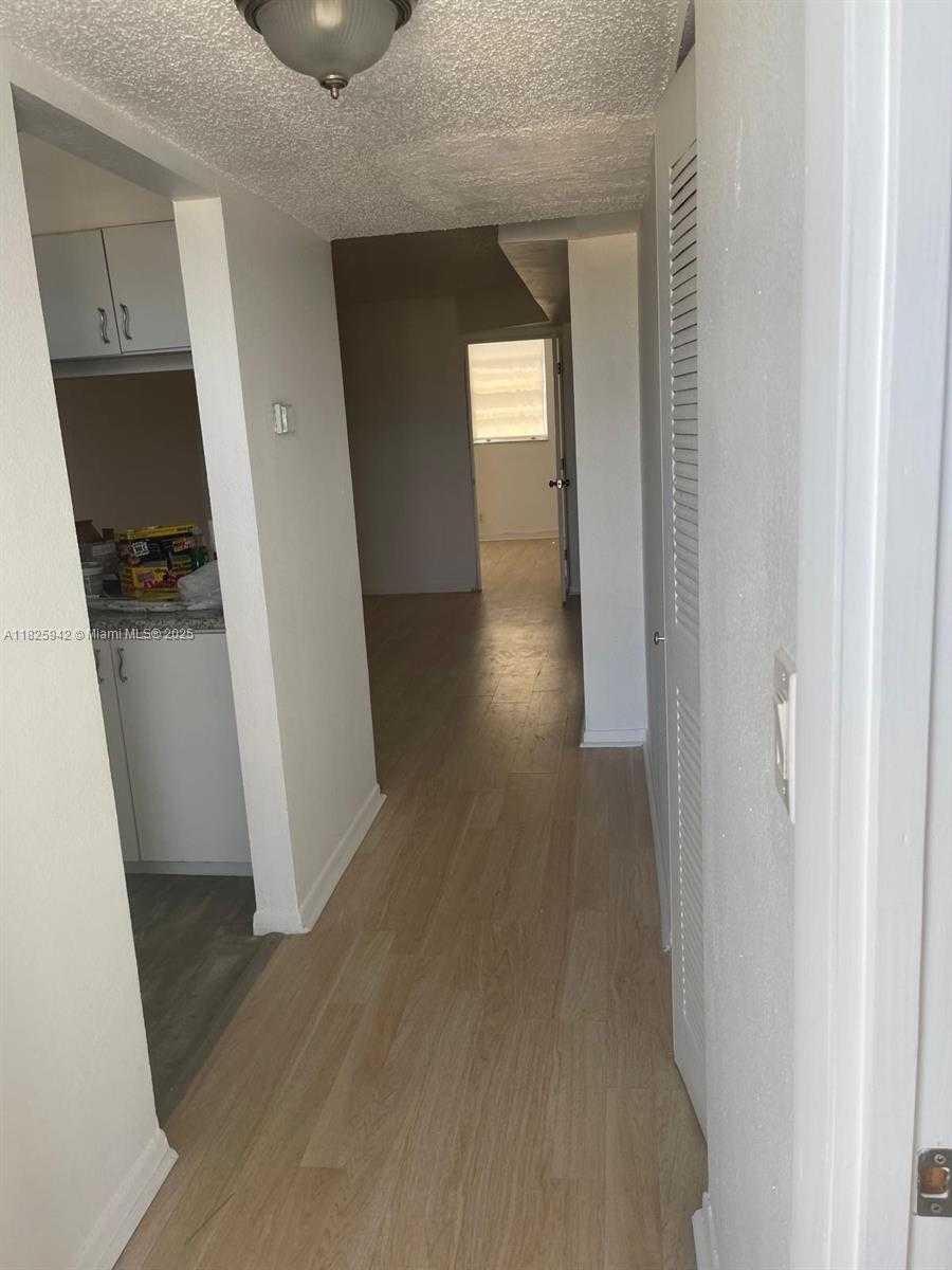 Small Image of 2903 NORTH EAST 163RD ST #807, North Miami Beach Number 5