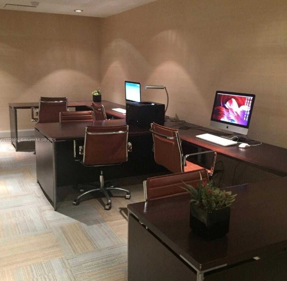 Small Image of 951 BRICKELL AVE #3509, Miami Number 17