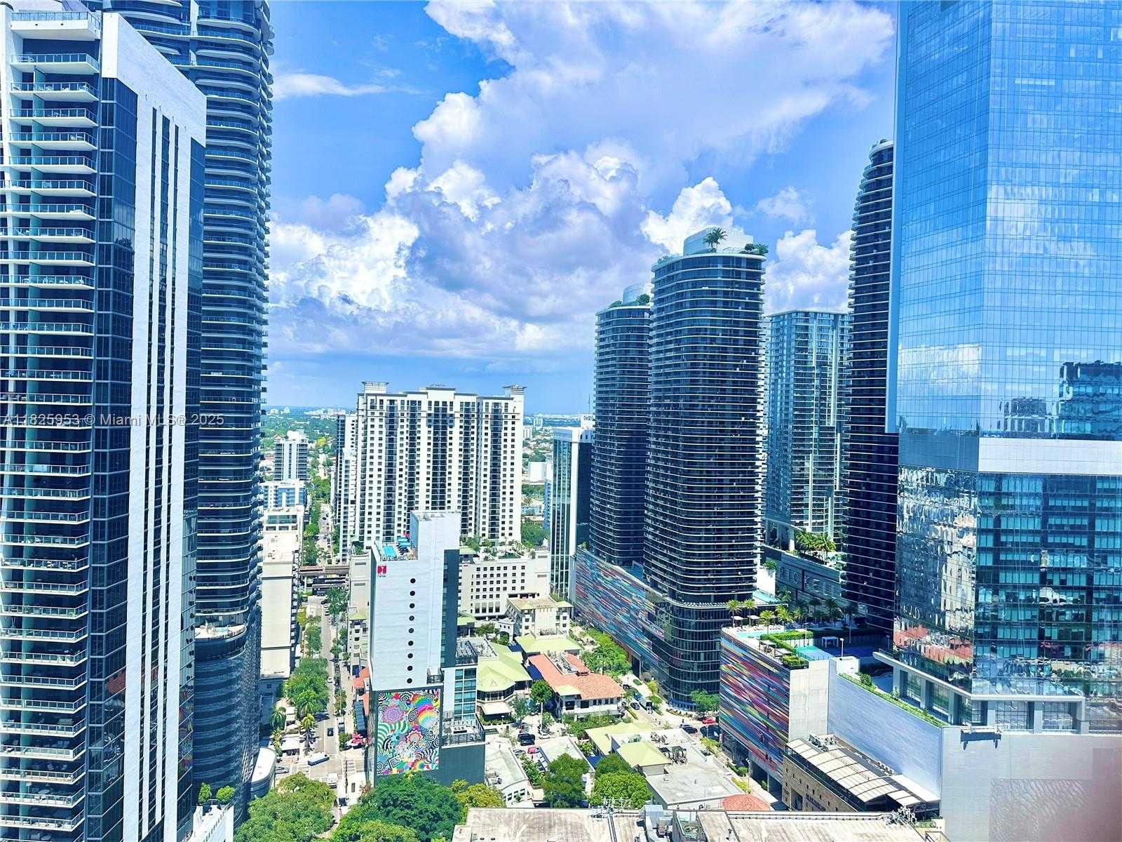 Small Image of 951 BRICKELL AVE #3509, Miami Number 22