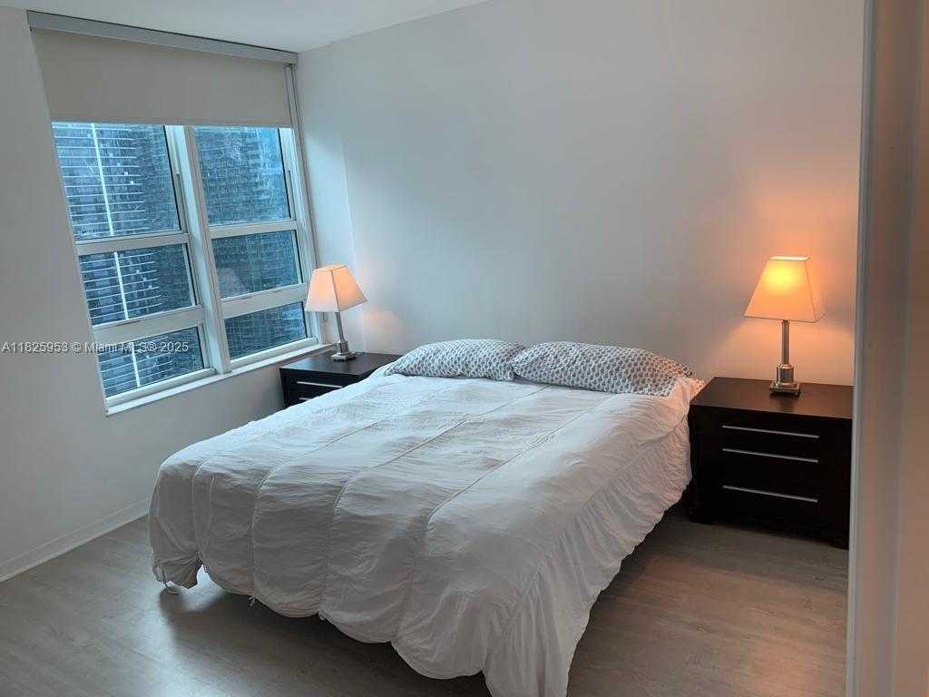 Small Image of 951 BRICKELL AVE #3509, Miami Number 9
