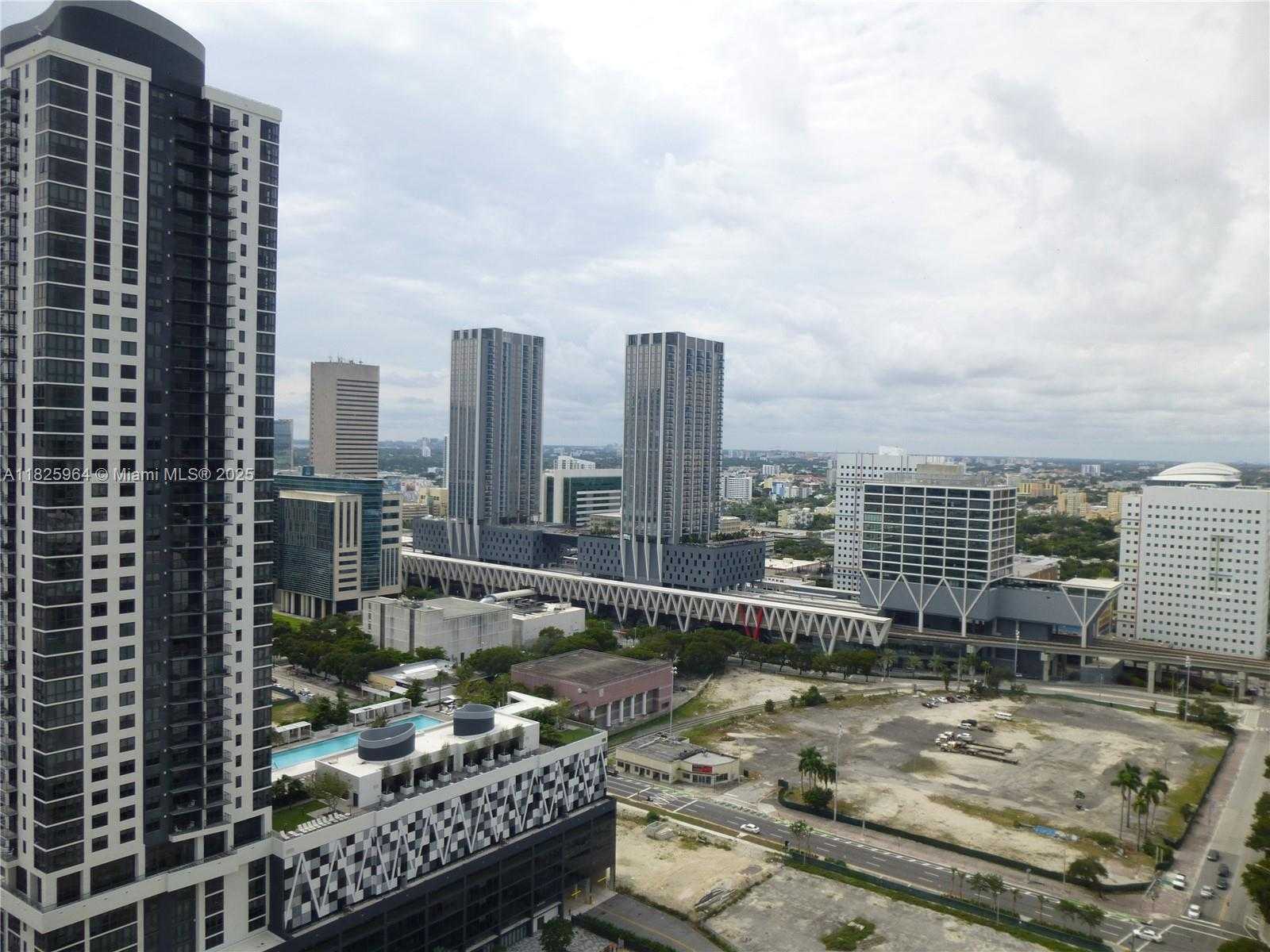 Small Image of 851 NORTH EAST 1ST AVE #2612, Miami Number 4