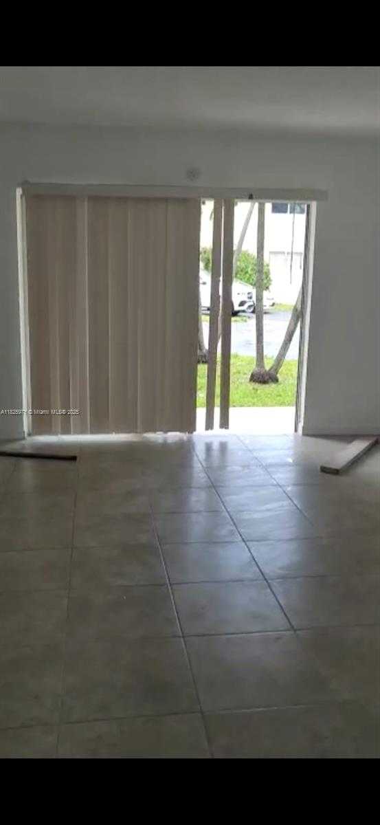 Small Image of 7368 SOUTH WEST 82ND ST #E116, Miami Number 5