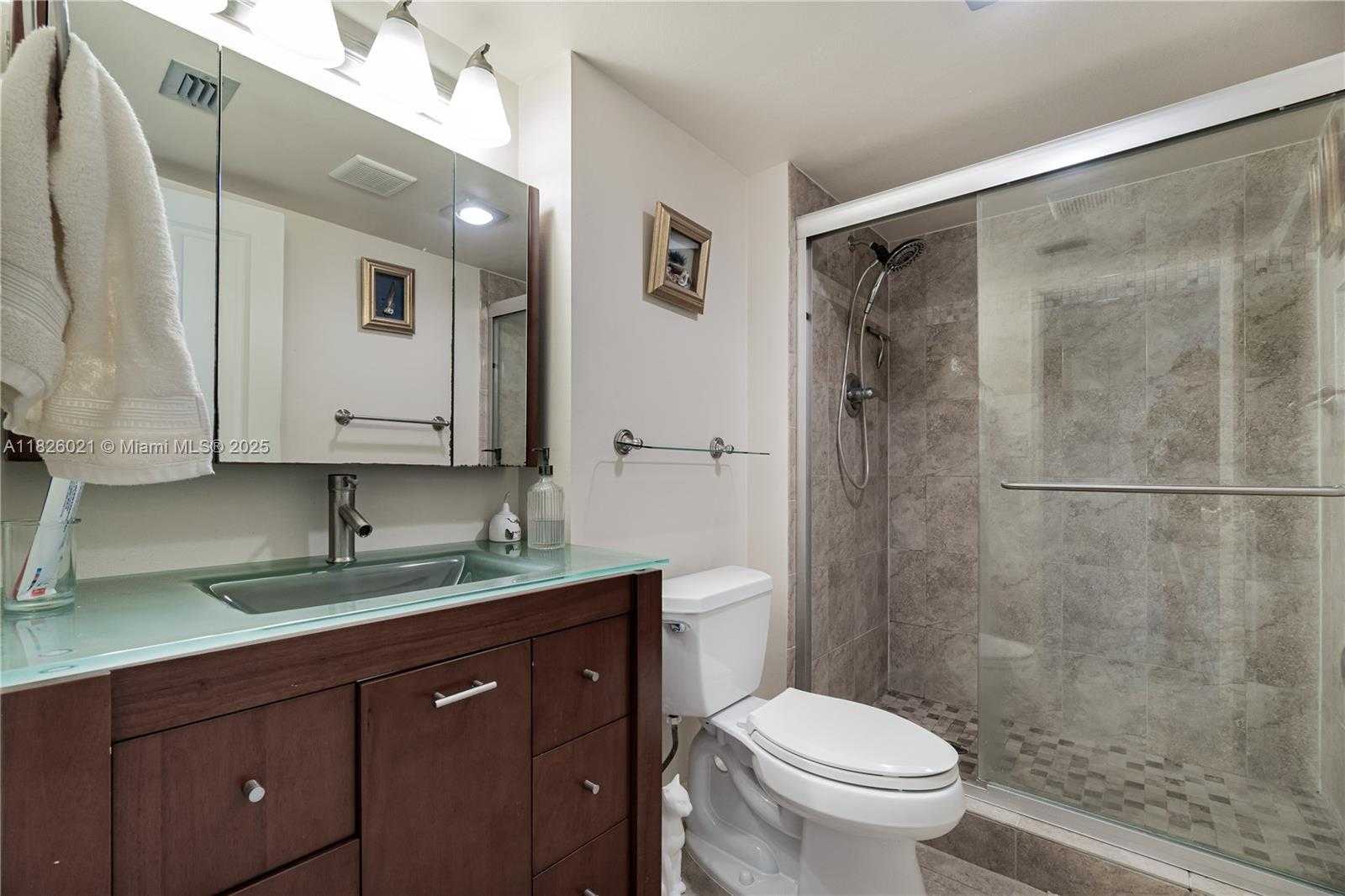 Small Image of 20515 EAST COUNTRY CLUB DR #1048, Aventura Number 23